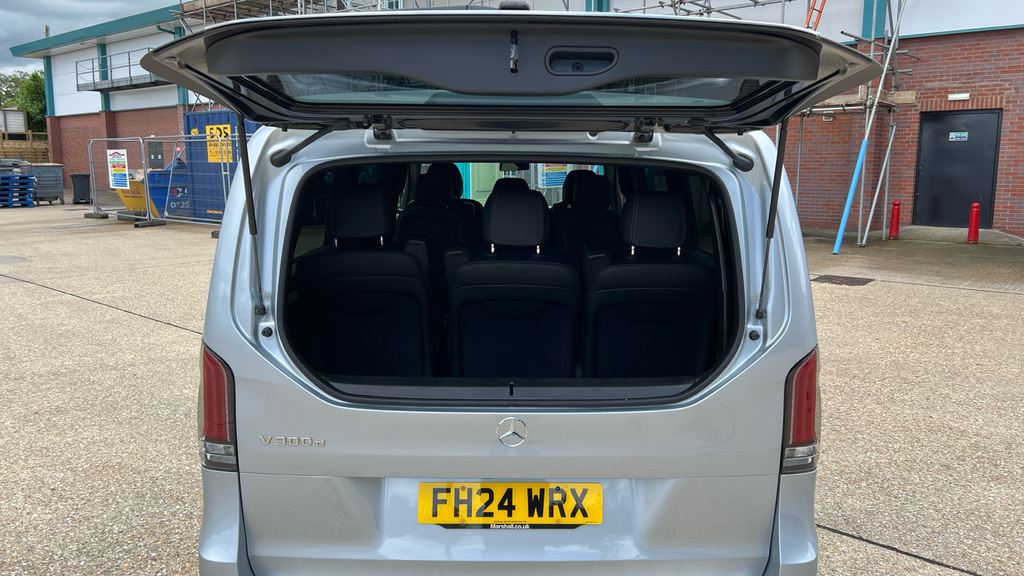 Mercedes-Benz V Class Mpv Black #6