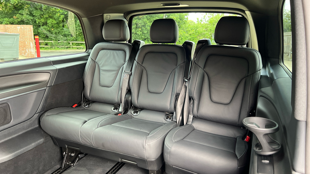 Mercedes-Benz V Class Mpv Black #33