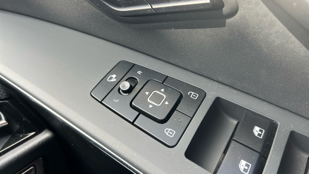 Kia Niro 4 Grey #16