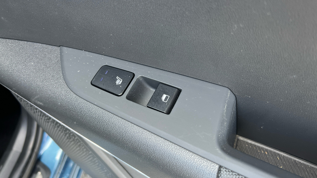 Kia Niro 4 Grey #35