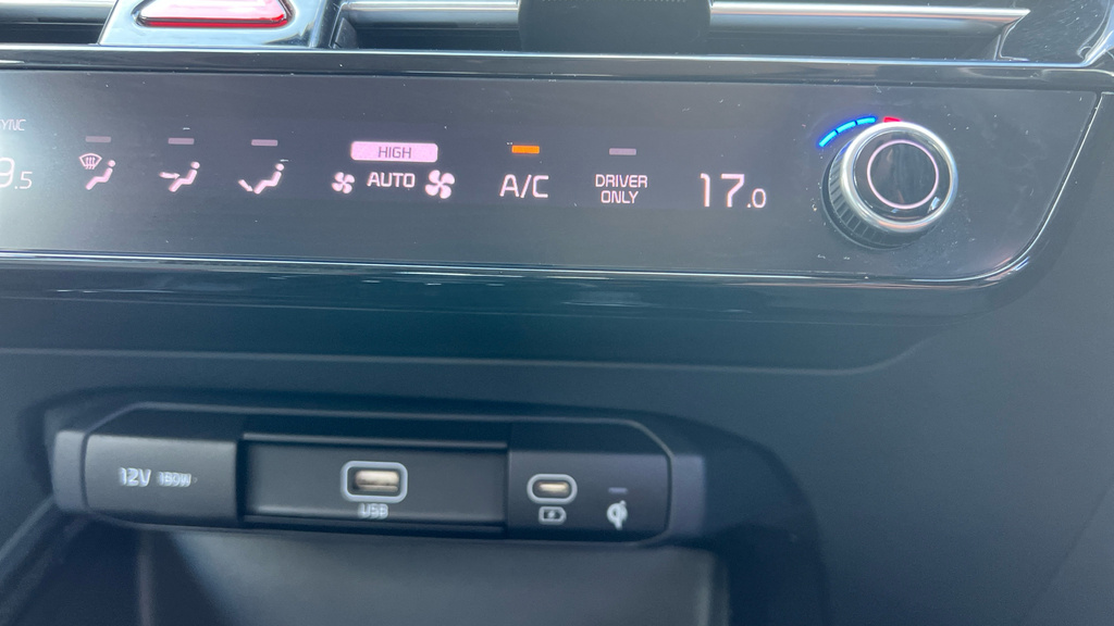 Kia Niro 4 Grey #25