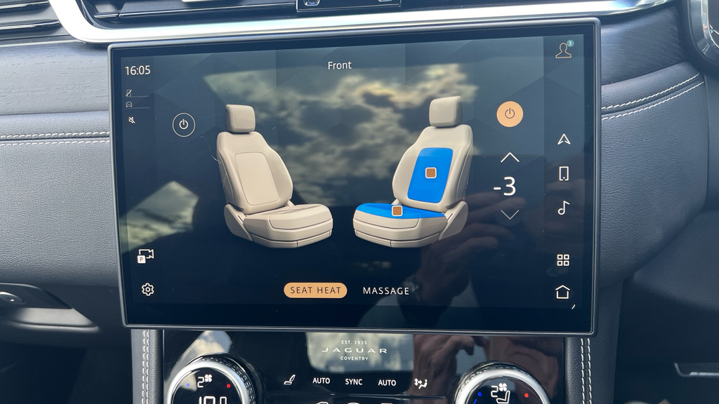 Jaguar F-Pace R-dynamic Hse Black Blue #21