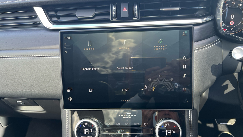 Jaguar F-Pace R-dynamic Hse Black Blue #35