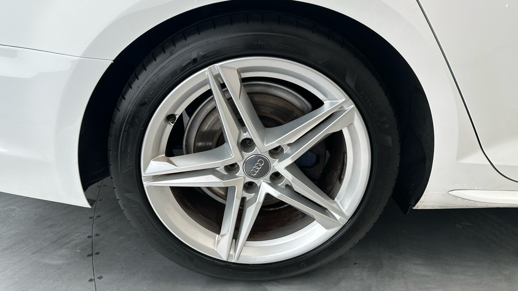 Audi A4 2.0 Tdi Grey #25