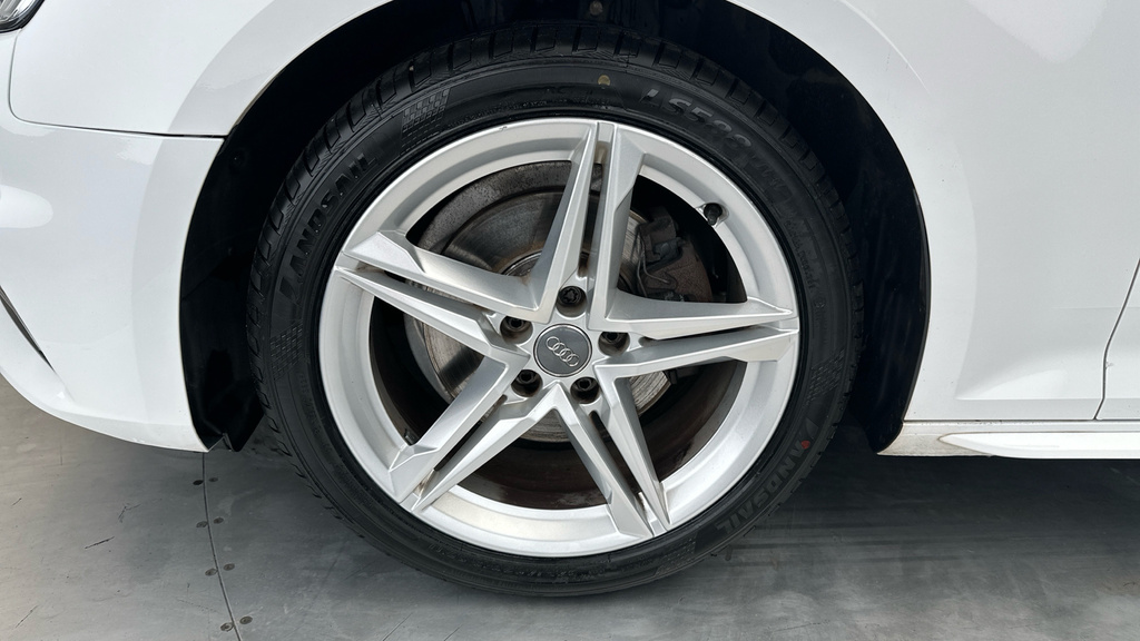 Audi A4 2.0 Tdi Grey #23