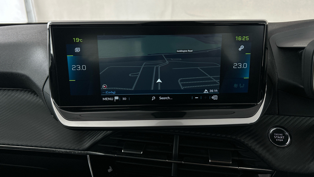 Peugeot e-2008 Suv Black #18