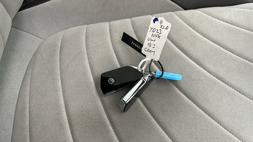 Volkswagen ID.3 Hatchback Grey #30