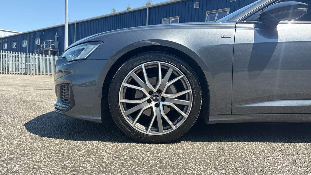 Audi A6 Avant Sport Black #18