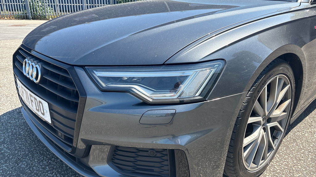 Audi A6 Avant Sport Black #38