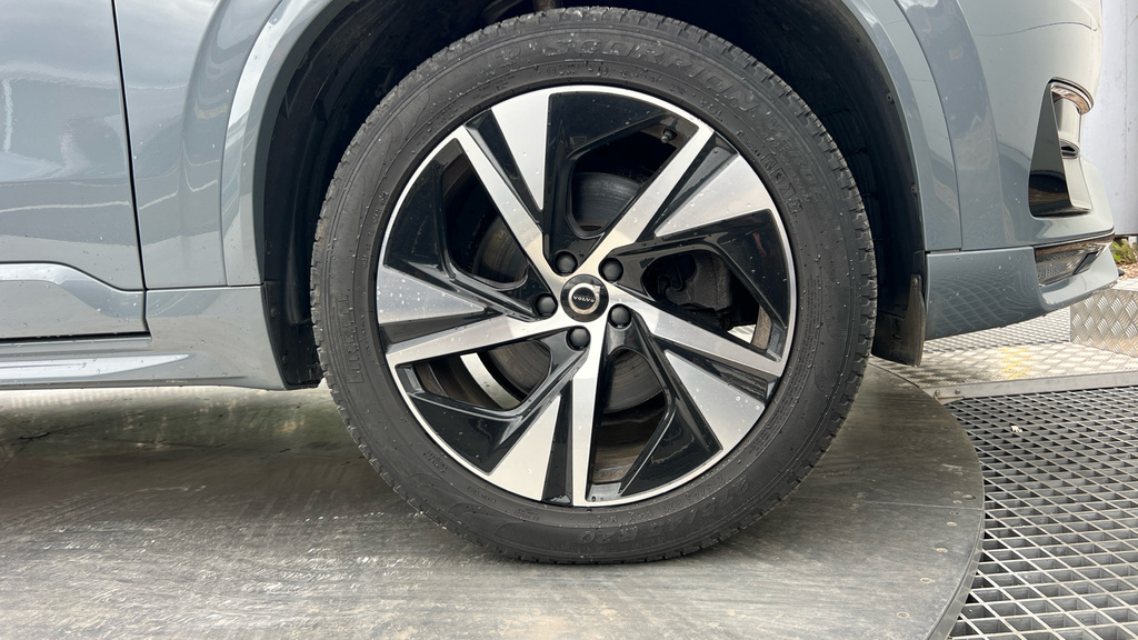 Volvo XC90 2.0 B5d 235 Plus Dark  #21