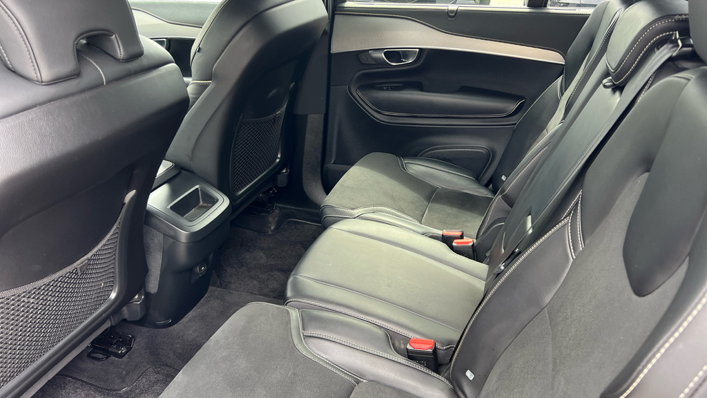 Volvo XC90 2.0 B5d 235 Plus Dark  #18