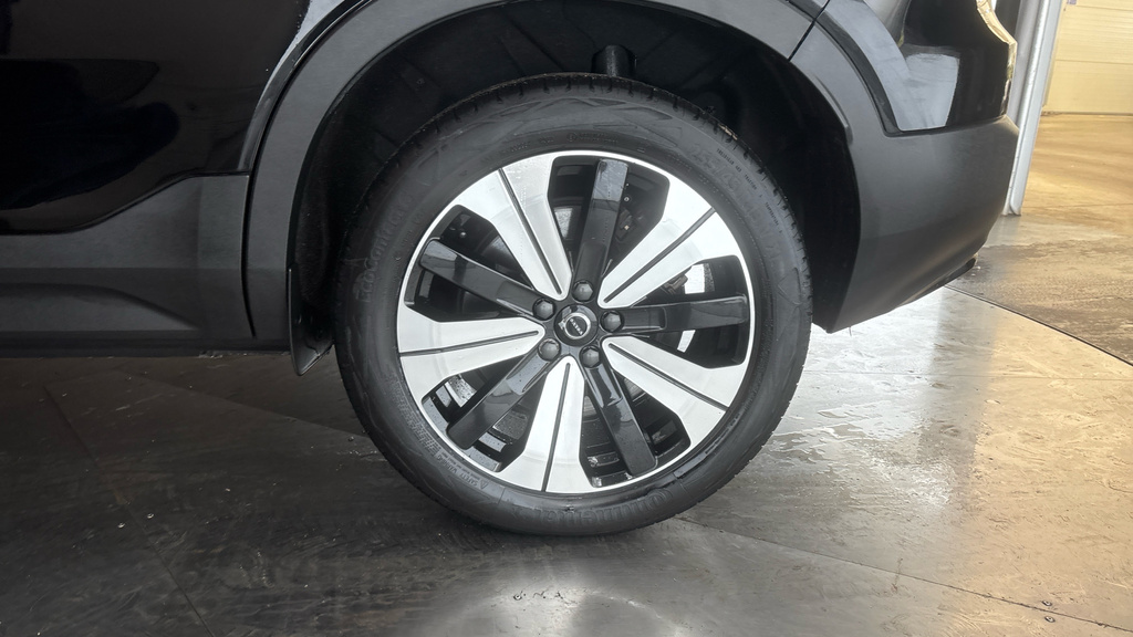 Volvo C40 Suv Black #20