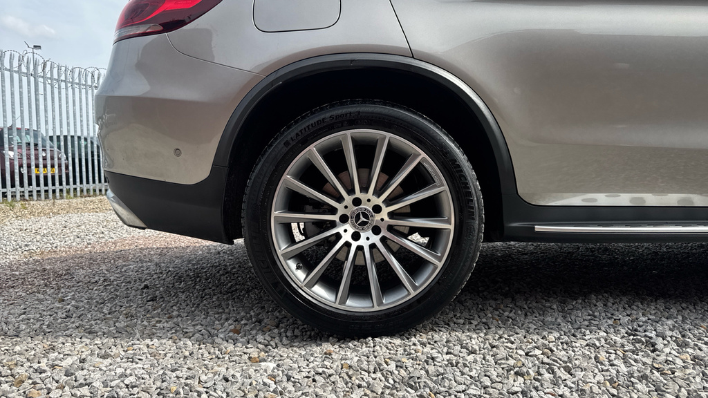 Mercedes-Benz GLC Class Black #22