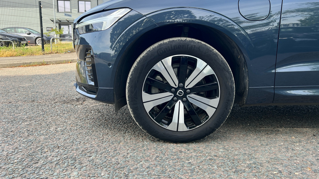 Volvo XC60 Core Blue #22