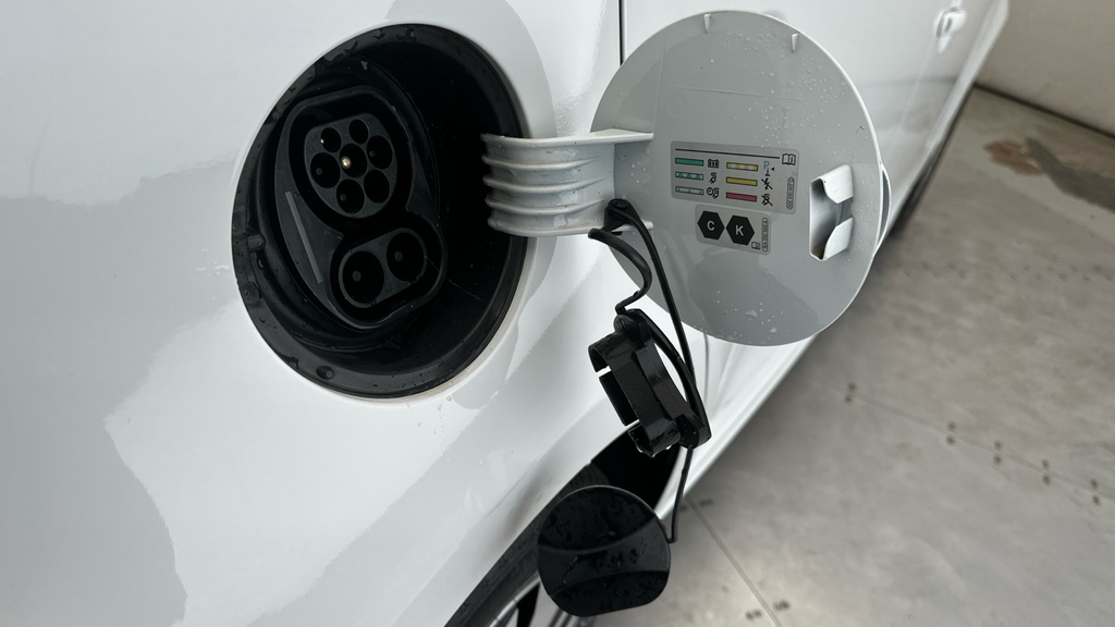 Volkswagen e-Up E-up Silver #25