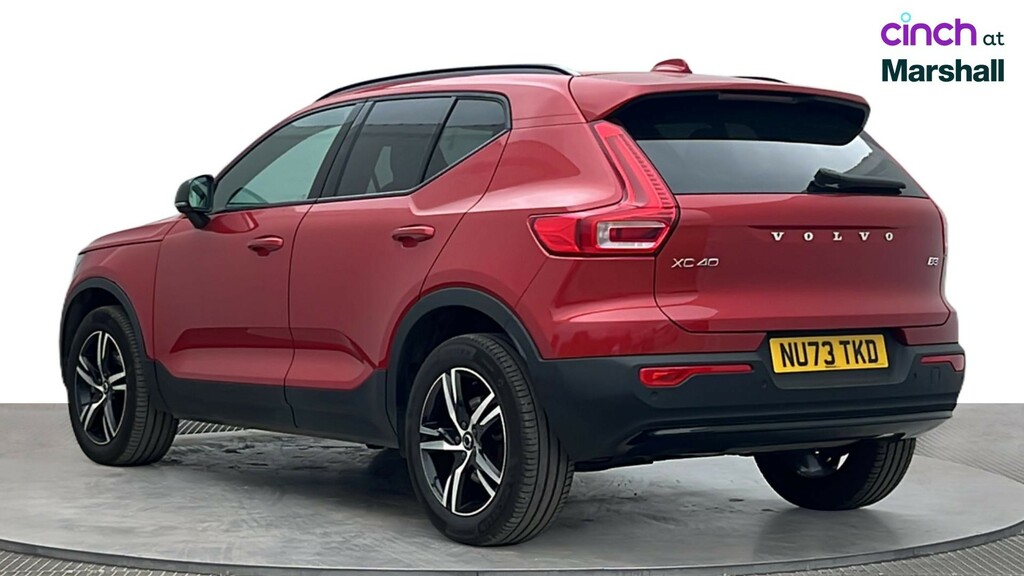 Volvo XC40 2.0 B3p Plus Dark Grey #5