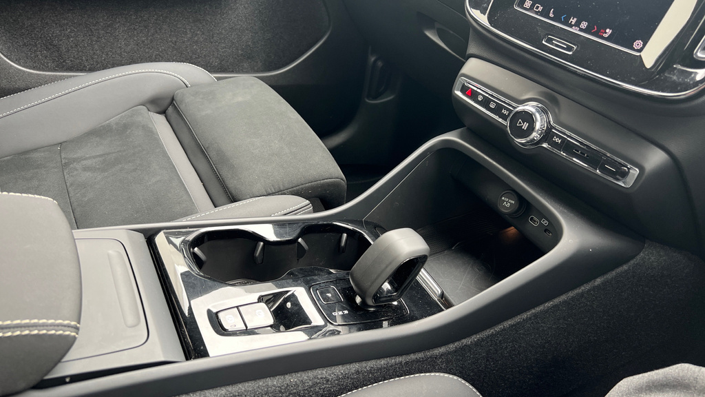 Volvo XC40 2.0 B3p Plus Dark Grey #28