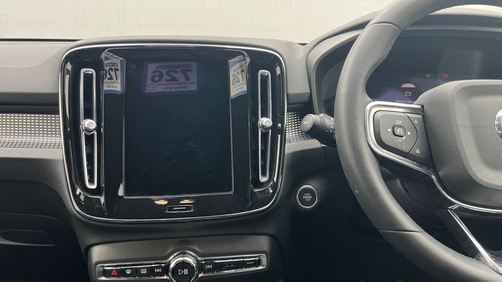Volvo XC40 2.0 B3p Plus Dark Grey #12