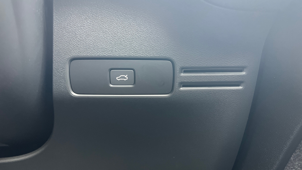 Volvo XC40 2.0 B3p Plus Dark Grey #38