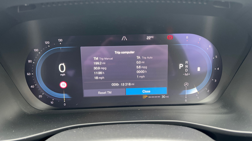 Volvo XC40 2.0 B3p Plus Dark Grey #13