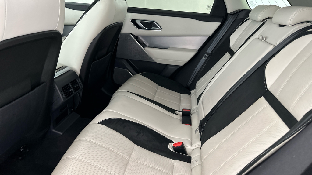 Land Rover Range Rover Velar R-dynamic S White #22