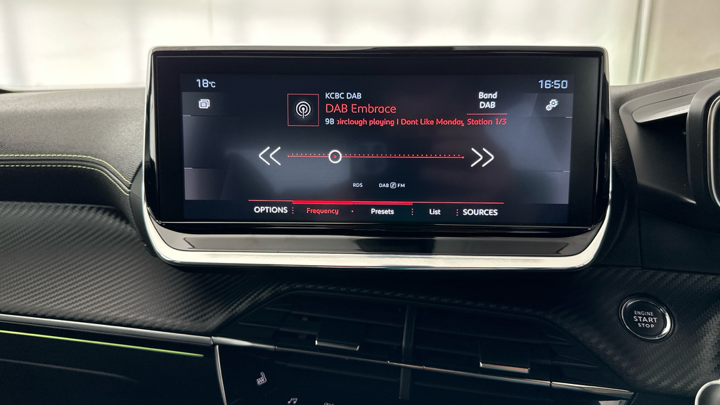 Peugeot 2008 Active Grey #15
