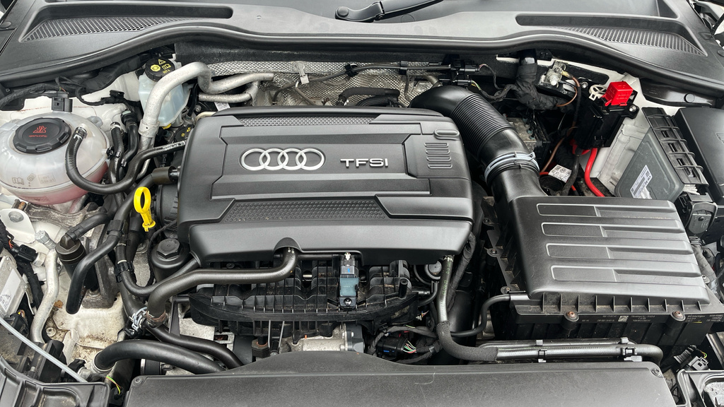 Audi TT Sport White #57
