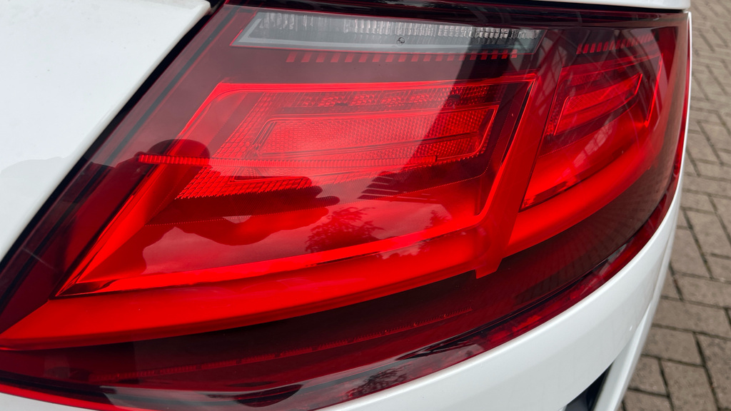 Audi TT Sport White #37