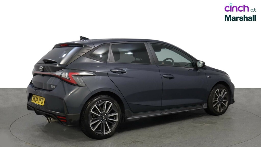 Hyundai I20 Hatchback Red #3