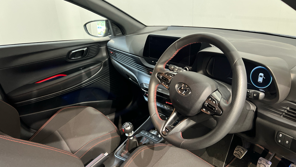 Hyundai I20 Hatchback Red #9