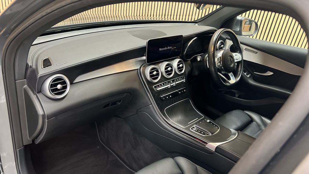 Mercedes-Benz GLC Class Amg Line Blue #10