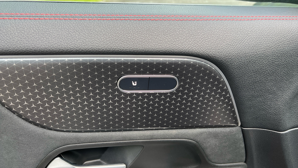 Mercedes-Benz EQA Suv YM73WLG Black #16