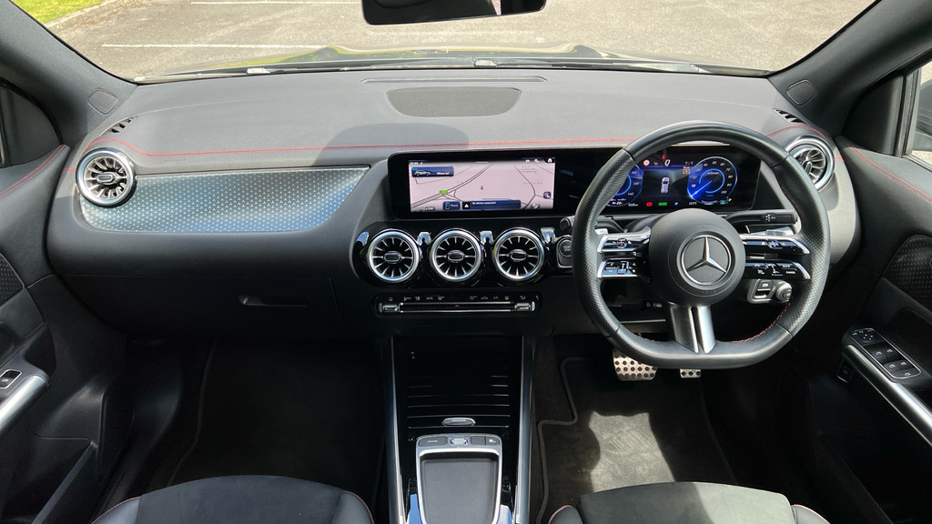 Mercedes-Benz EQA Suv YM73WLG Black #12
