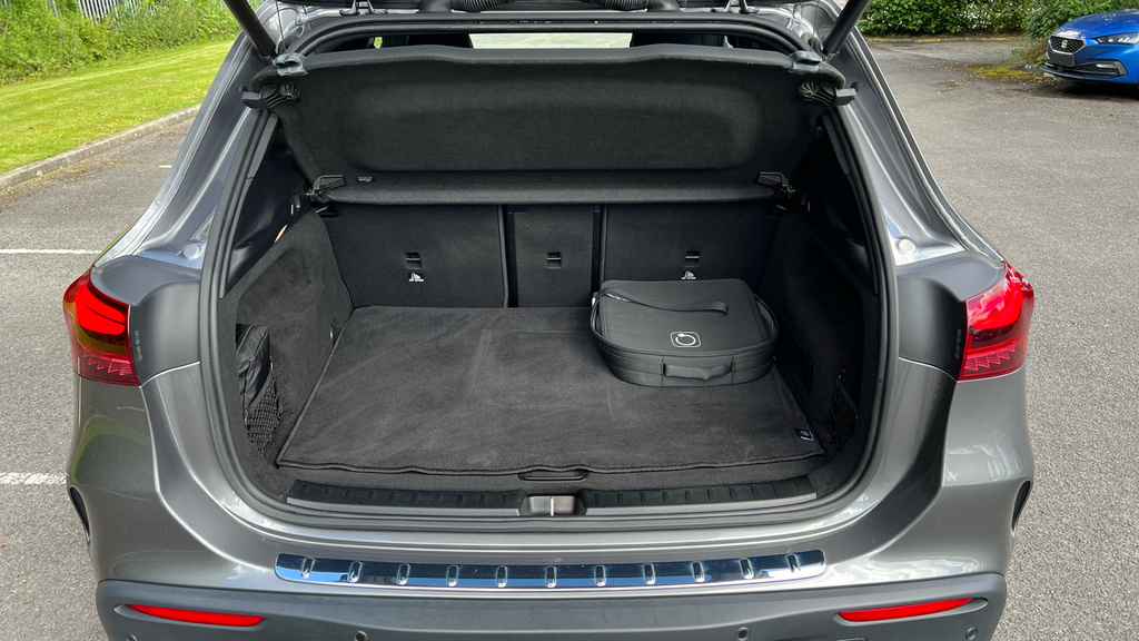 Mercedes-Benz EQA Suv YM73WLG Black #20