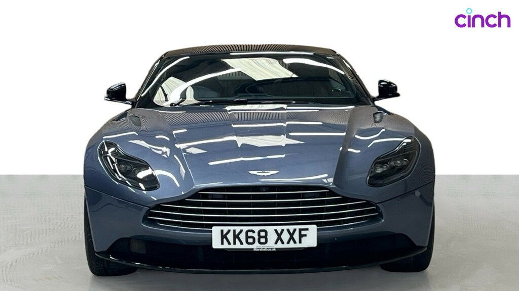 Aston Martin DB11 V8  #8