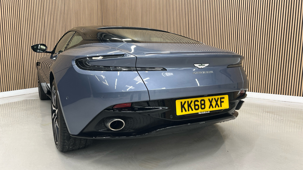 Aston Martin DB11 V8  #48