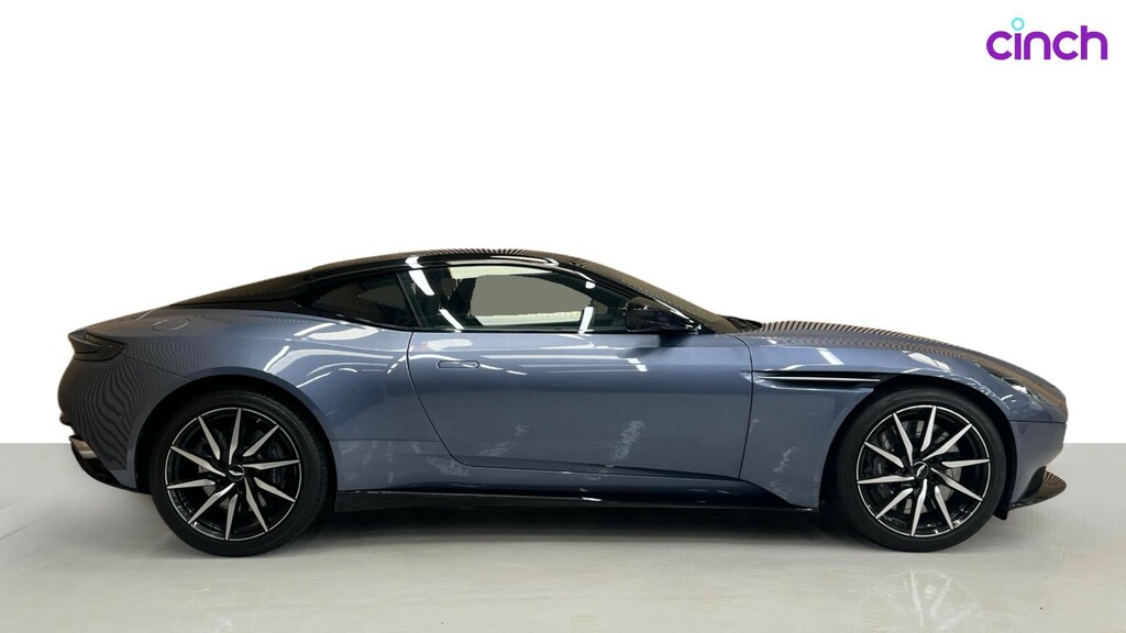 Aston Martin DB11 V8  #2