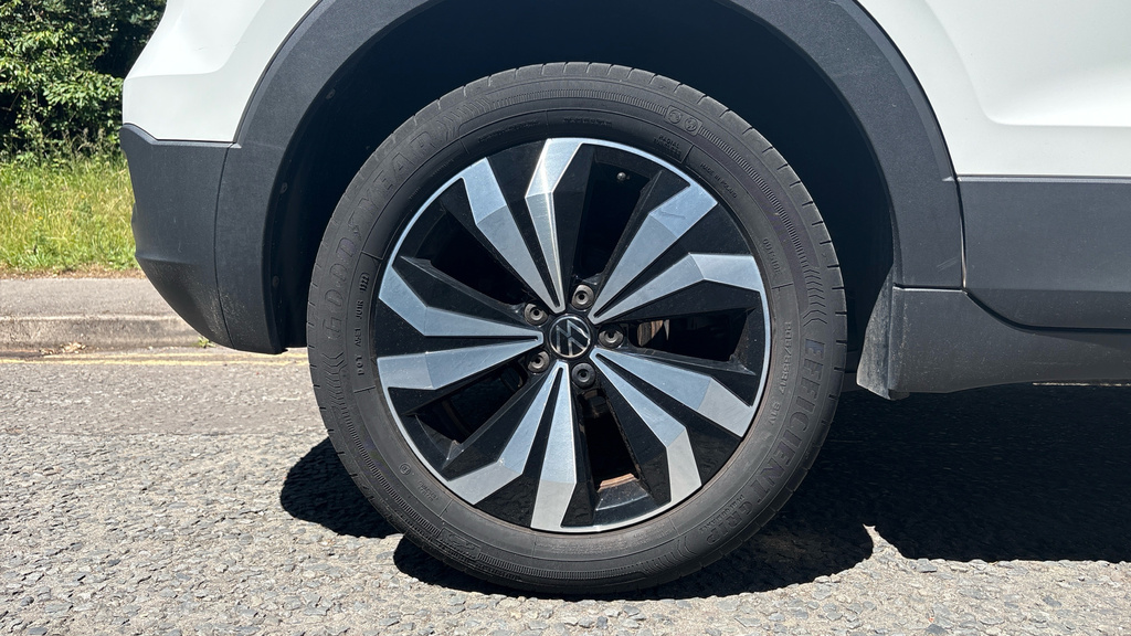 Volkswagen T-Cross Active Grey #26