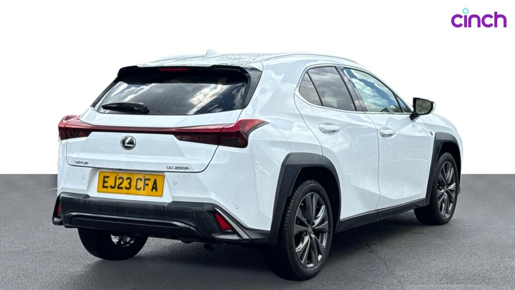 Lexus UX Ux 300E White #4