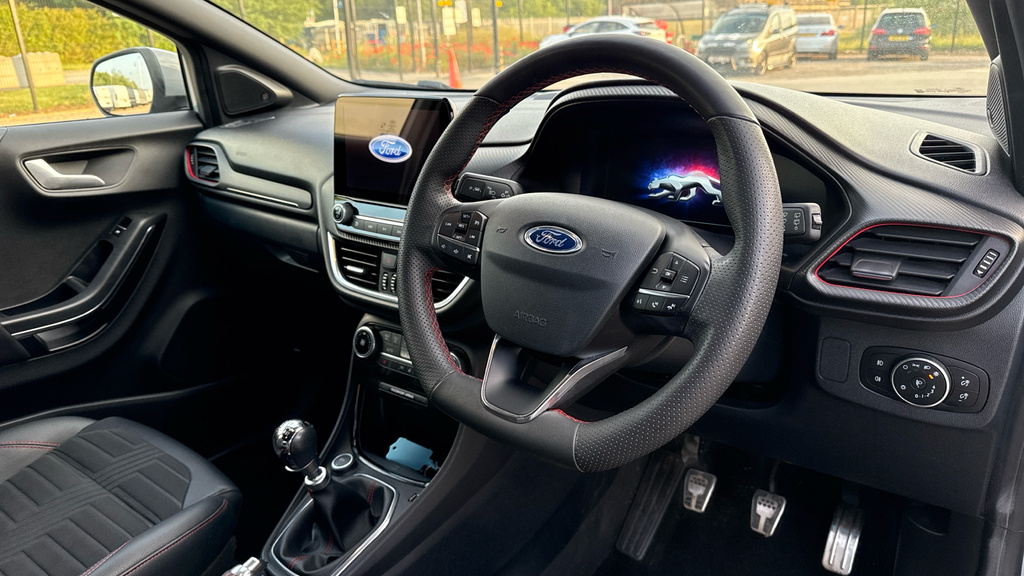Ford Puma Titanium Silver #9