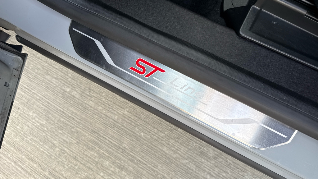 Ford Puma Titanium Silver #35