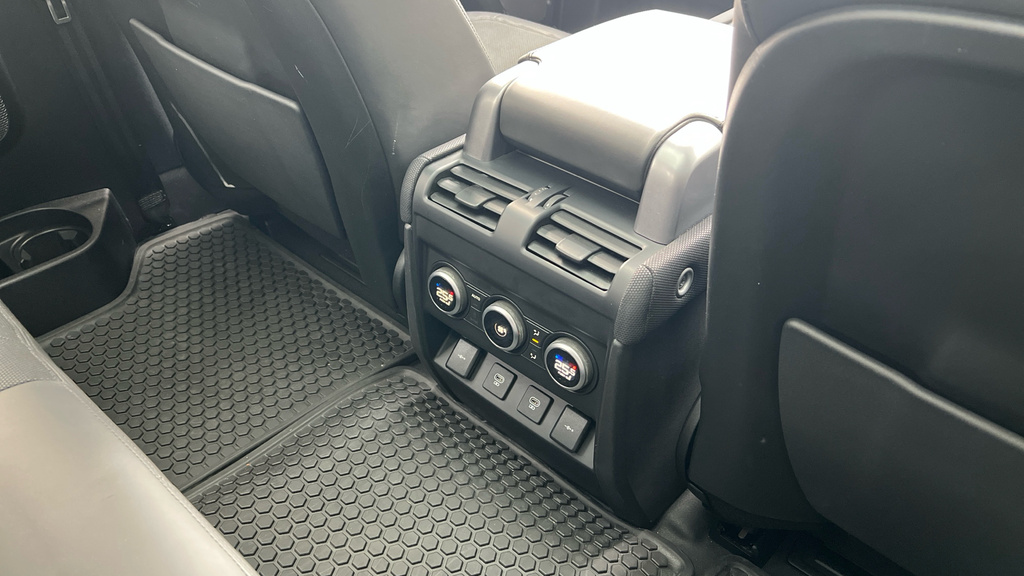 Land Rover Defender Automatic Black #56