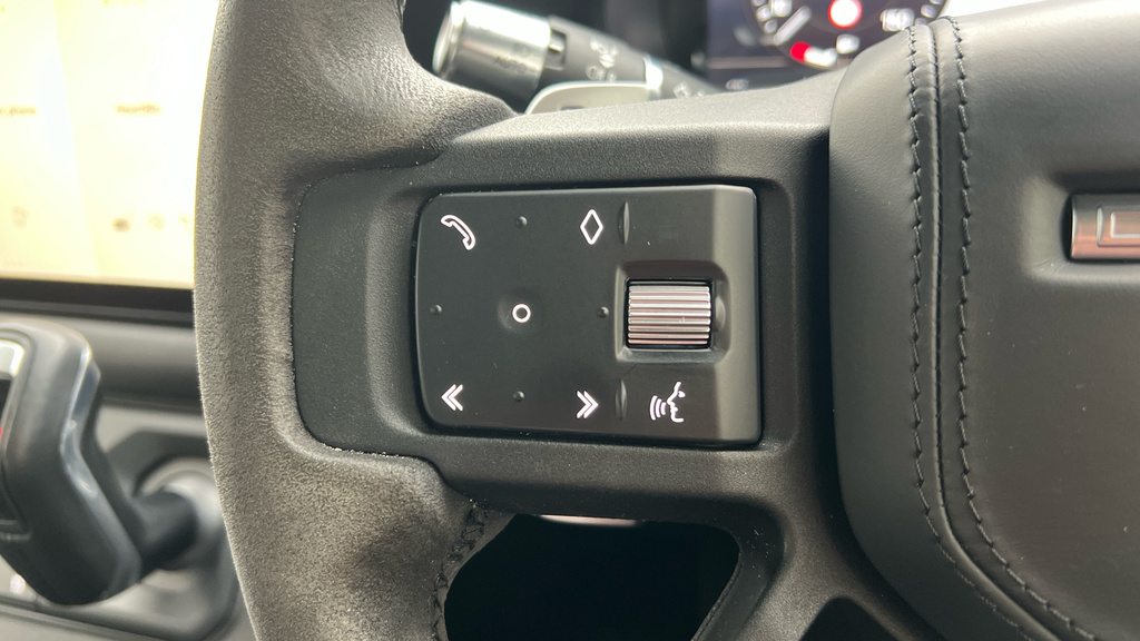 Land Rover Defender Automatic Black #58