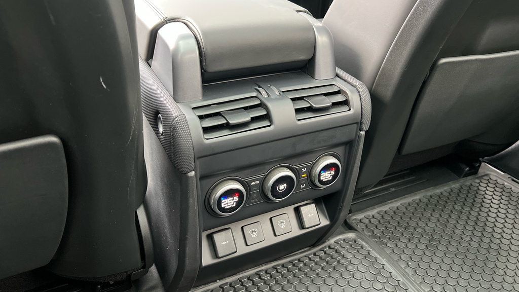 Land Rover Defender Automatic Black #66