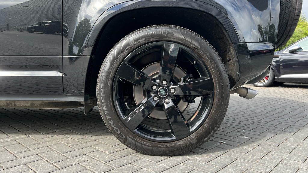 Land Rover Defender Automatic Black #33