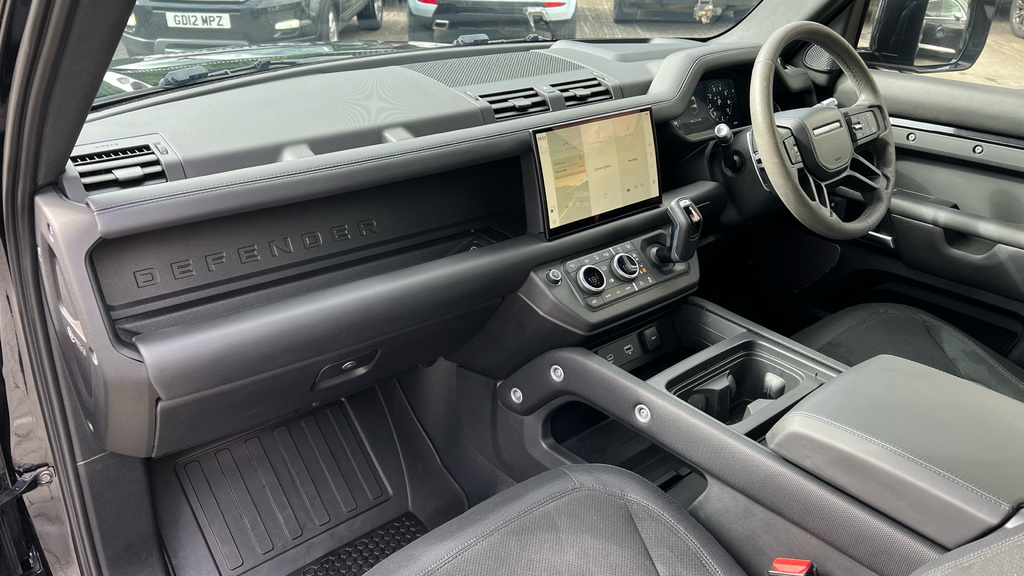 Land Rover Defender Automatic Black #15
