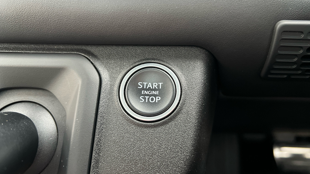 Land Rover Defender Automatic Black #20