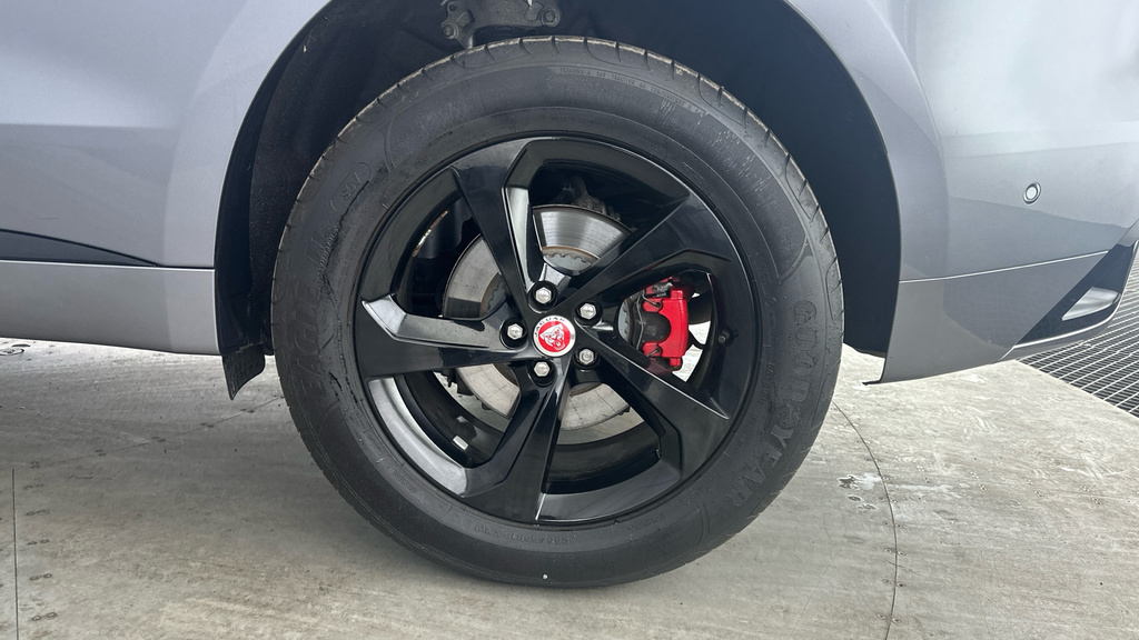Jaguar F-Pace R-dynamic S Grey #23