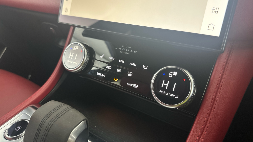 Jaguar F-Pace R-dynamic S Grey #12
