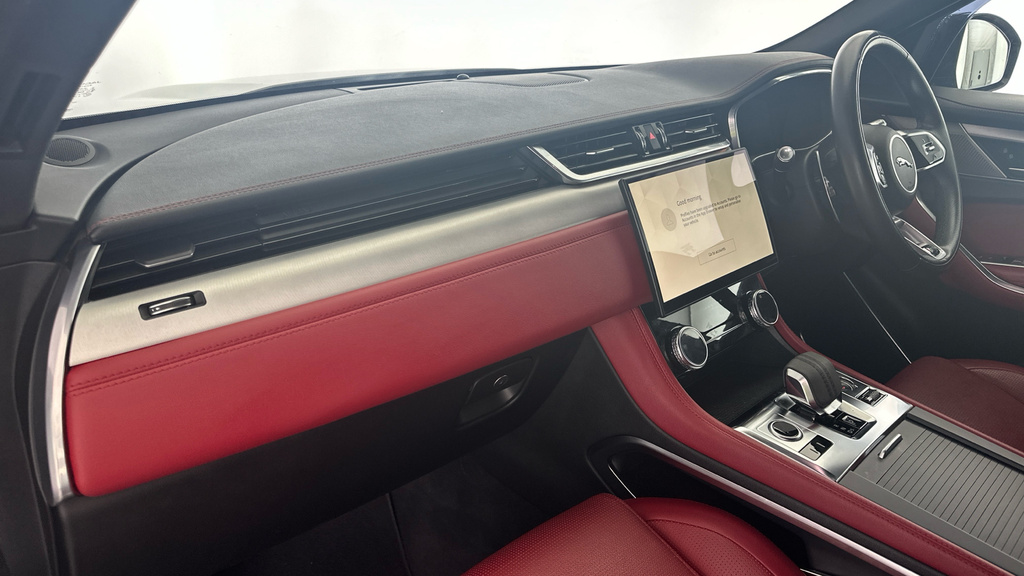 Jaguar F-Pace R-dynamic S Grey #10